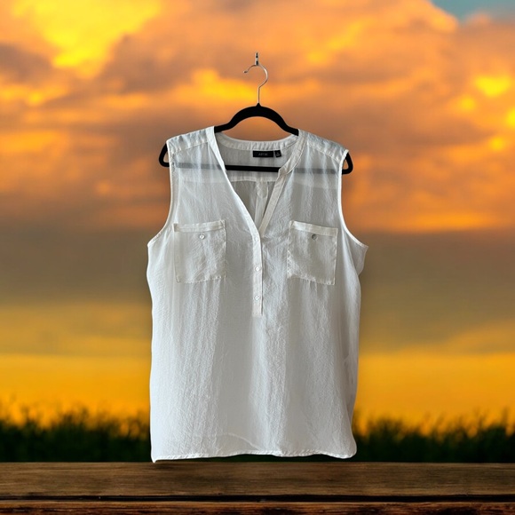 Apt. 9 Light Cream Semi Sheer Button Front Sleeveless Top - Picture 5 of 10